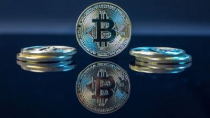 Prețul Bitcoin va continua să crească, dar specialiștii avertizează că există riscul formării unei bule de piață