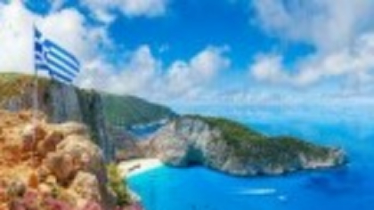 Zakynthos - tot ce trebuie să știi pentru o vacanță perfectă în insula cu plaje de poveste și broaște țestoase