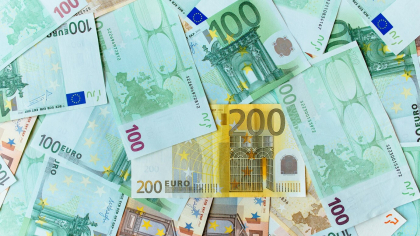 Bancnotele pe care trebuie să le schimbi. Nu mai sunt bune, au expirat. Anunțul Băncii Naționale