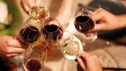Top 5 producători de vin după cifra de afaceri au făcut 1,3 mld. lei în 2024, o creştere lentă, de 5%, faţă de 2023. Purcari urcă pe primul loc la nivel de grup