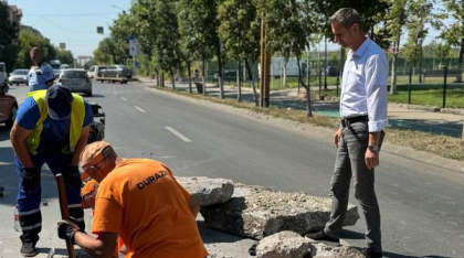 Primarul liberal al Slatinei anunță că va protesta la Guvern dacă nu i se vor finanța străzile: Cum conservi o stradă decopertată?