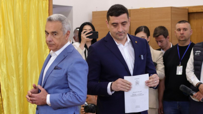 Alegerile din România, în presa internațională: „Candidatul s-a schimbat, dar extrema dreaptă rămâne în frunte”