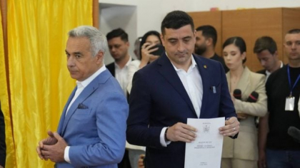 Partidul AUR se plânge de o posibilă fraudă electorală cu urna mobilă, cerută pentru persoane decedate