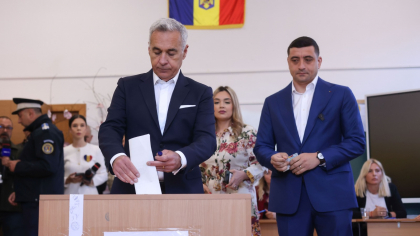 Călin Georgescu, mesaj postat în ziua alegerilor pe Facebook după ce a votat!