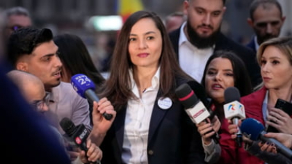Deputații plecați din POT o acuză pe Anamaria Gavrilă de "poziționări extremiste, abordări rigide și isterice". Partidul lui Georgescu a pierdut deja 10 parlamentari