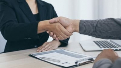 România, una dintre cele mai mici ponderi din UE a specialiștilor în tehnologia informației și a comunicațiilor în total angajați