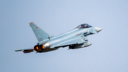Două avioane Eurofighter din Germania, trimise pentru a intercepta un avion rusesc de recunoaștere deasupra Mării Baltice. „Forță de reacție rapidă”