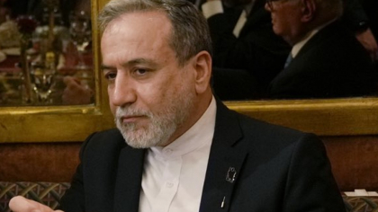 Iranul acceptă negocieri cu SUA doar dacă Israelul oprește atacurile. Anunțul ministrului de Externe de la Teheran