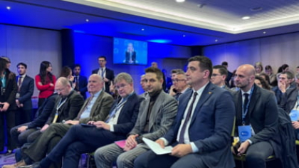 Acțiune în justiție a cinci membri AUR, împotriva partidului condus de către George Simion. Vor banii înapoi