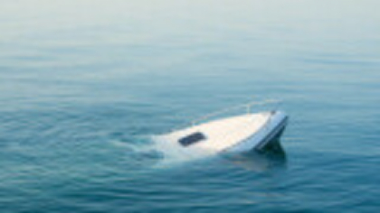 Patru persoane au murit în largul unei insule din Grecia, după ce barca în care se aflau s-a scufundat