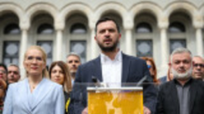 Mihai Enache, liderul deputaţilor AUR: Facem apel la instituţiile din Republica Moldova să respecte legislaţia electorală