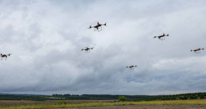 VIDEO O dronă britanică doboară în premieră ținte aeriene cu rachete de precizie