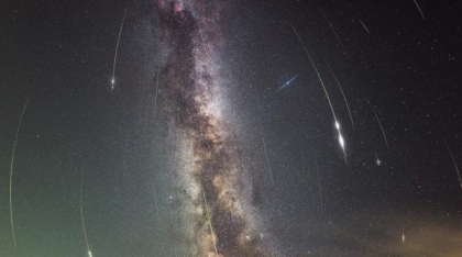 Perseidele 2025. Când va putea fi văzută cea mai spectaculoasă ploaie de stele din această vară