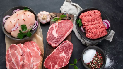 La ce să fii atent când cumperi carne din magazin. Detaliul care îţi arată dacă pieptul de pui a fost ”răstignit”