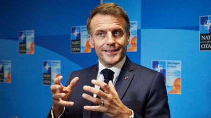 Macron îl atacă dur pe Trump, la Summit-ul NATO: E o aberație să se ceară să cheltuim mai mult pentru apărare, în plin război comercial