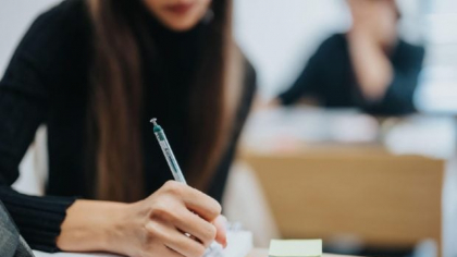 Rugăminte pentru profesorii care corectează lucrările la Evaluarea Națională: „Nu distrugeți destine pentru o virgulă lipsă”