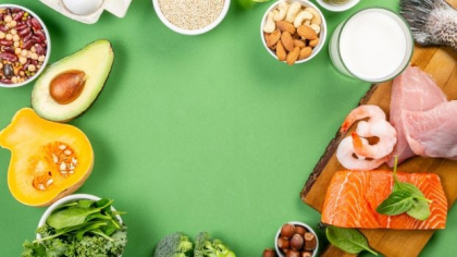 Dieta mediteraneană prelungește viața și reduce riscul de cancer. Poate proteja și împotriva unei forme comune de boală hepatică