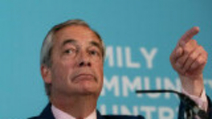 Nigel Farage promite că va deporta și migranții legali din Marea Britanie. Liderul Reform UK, favorit în toate sondajele