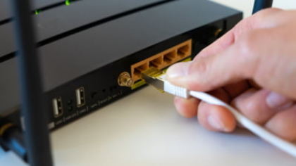 Cine controlează cu adevărat cloudul? Europa riscă să fie deconectată printr-un simplu ordin politic