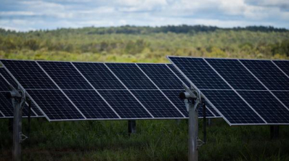 Asociaţia Prosumatorilor cere ca TVA-ul să rămână la 9% pentru sistemele fotovoltaice şi bateriile de stocare