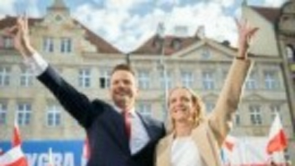 Omul lui Tusk, favorit pentru președinția Poloniei. Simion a promis că îi va face zilnic campanie contracandidatului Nawrocki
