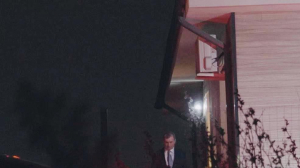 Fotografiile cu care Elena Lasconi vrea să-și îngroape doi contracandidați