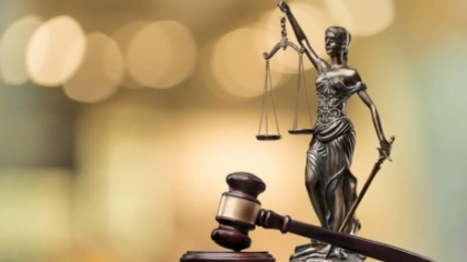Avocat din București, călcat de procurori: Folosea firma sa ca paravan pentru prostituție