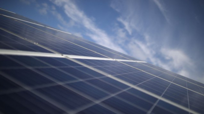 Bursă. Acţiunile Visual Fan (Allview) cresc cu 7% joi dimineaţa după ce compania a anunţat un contract de 9,2 mil. euro pentru un proiect de stocare a energiei la Topliţa, Harghita