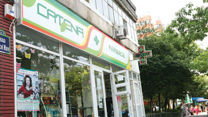 Cât generează un brand: „farmacia inimii“ a atins borna de 8 mld. lei afaceri în 2024, cu aproape 1.000 de unităţi sub sigla Catena. Controlat de antreprenoarea Anca Vlad, astăzi, Catena şi distribuitorul Fildas fac parte din liga celor mai mari afaceri antreprenoriale româneşti
