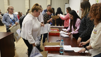 PSD îşi retrage reprezentaţii din secţiile de votare din Buzău la turul al II-lea