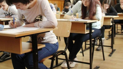Bacalaureat 2025. Elevii care trebuie să plătească O TAXĂ de 499 lei pentru a susține examenul