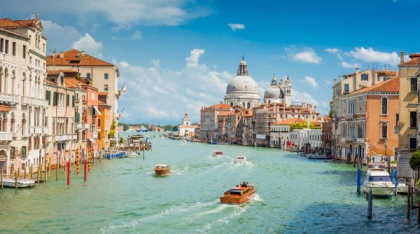 Veneția reintroduce taxa pentru turiști. Când vor trebui vizitatorii să plătească