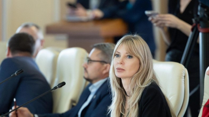 Senatoarea PSD Victoria Stoiciu critică excluderea Organizației de femei liberale de la vot. „Este trist și îngrijorător”