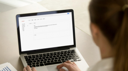 Un e-mail expediat din greșeală a dus la consilierea psihologică în masă a angajaților unei bănci