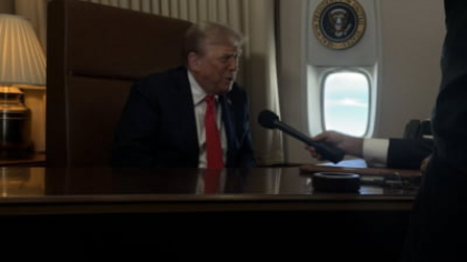 Obiceiurile bizare ale lui Trump în timpul deplasărilor prezidențiale, dezvăluite de jurnaliști: „Nu ai vrea să fii în Air Force One”