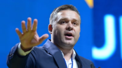 Un lider liberal crede că va fi "circ" în noul Guvern. "PSD va veni cu ştiri pe surse. USR o să se certe cu toată lumea"