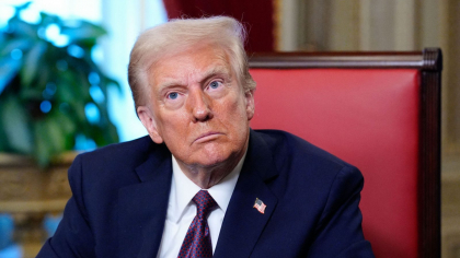 Trump reacționează dur la amenințările nucleare ale lui Medvedev: „Nu ar trebui să vorbim atât de ușor despre bombe atomice”
