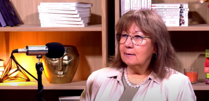 Cea mai „cinematografică” dintre scriitoare, Doina Ruști, invitata lui Adrian Artene la podcastul „Altceva”