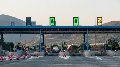 Amenzi uriașe pentru șoferi în Grecia. La ce trebuie să fii atent pentru a nu rămâne fără permis auto