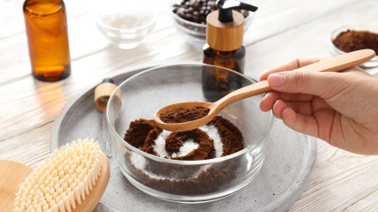 Cele mai bune trucuri de frumusețe cu cafea pentru o piele mătăsoasă, fără riduri și lipsită de imperfecțiuni