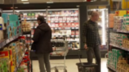 Un mare lanț de supermarketuri, prezent și în România, închide 25 de magazine și concediază 700 de angajați, în Spania