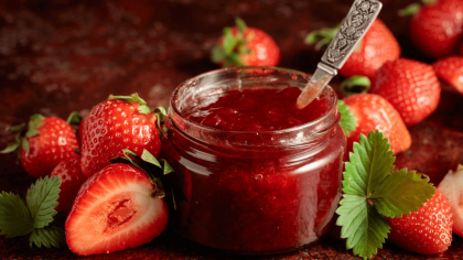 Rețetă de dulceață de căpșuni. Ce cantitate de zahăr se pune la kilogram pentru un gust desăvârșit
