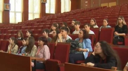 Elevii olimpici din Alexandria au experimentat o zi din viața de student la Medicină Veterinară și Agronomie: „Mi-a plăcut foarte mult”