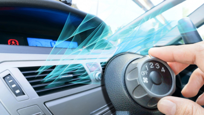 Greșeala pe care șoferii o fac atunci când pornesc aerul condiționat în mașină. Poate crește consumul cu până la 4 litri/100 km!