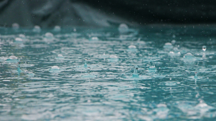 METEO Cod galben de instabilitate atmosferică în zone din 16 judeţe, vineri