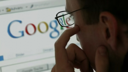Modul AI, funcție disponibilă în Google Search, ajunge în România. La ce este utilă