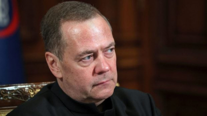 Dmitri Medvedev a numit Uniunea Europeană de astăzi o „amenințare directă” la adresa Rusiei