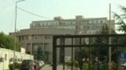 Cine sunt chirurgii de la Spitalul Militar din București acuzați de DNA că luau șpagă. Averea șefului de secție anchetat