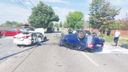 Un copil a murit și alte trei persoane au fost rănite într-un accident pe DN 65, între Balș și Slatina. Traficul rutier a fost oprit | VIDEO
