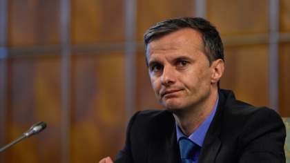 Socol: Să ne bucurăm că s-a încheiat acordul privind mineralele rare dintre SUA si Ucraina